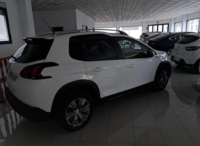 PEUGEOT 2008 1.5D 100CV lleno