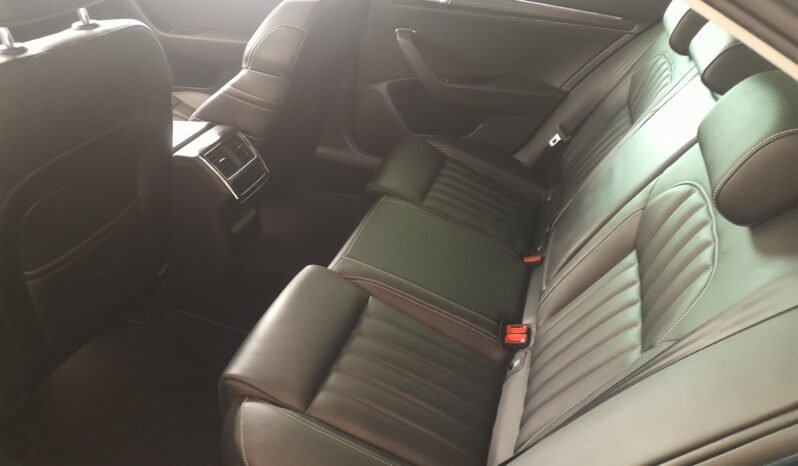 SKODA SUPERB 2.0 TDI 150CV lleno